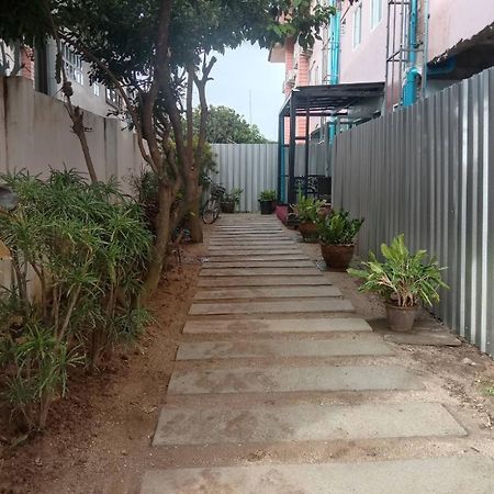 Khunyuw Hotel Fang Zewnętrze zdjęcie