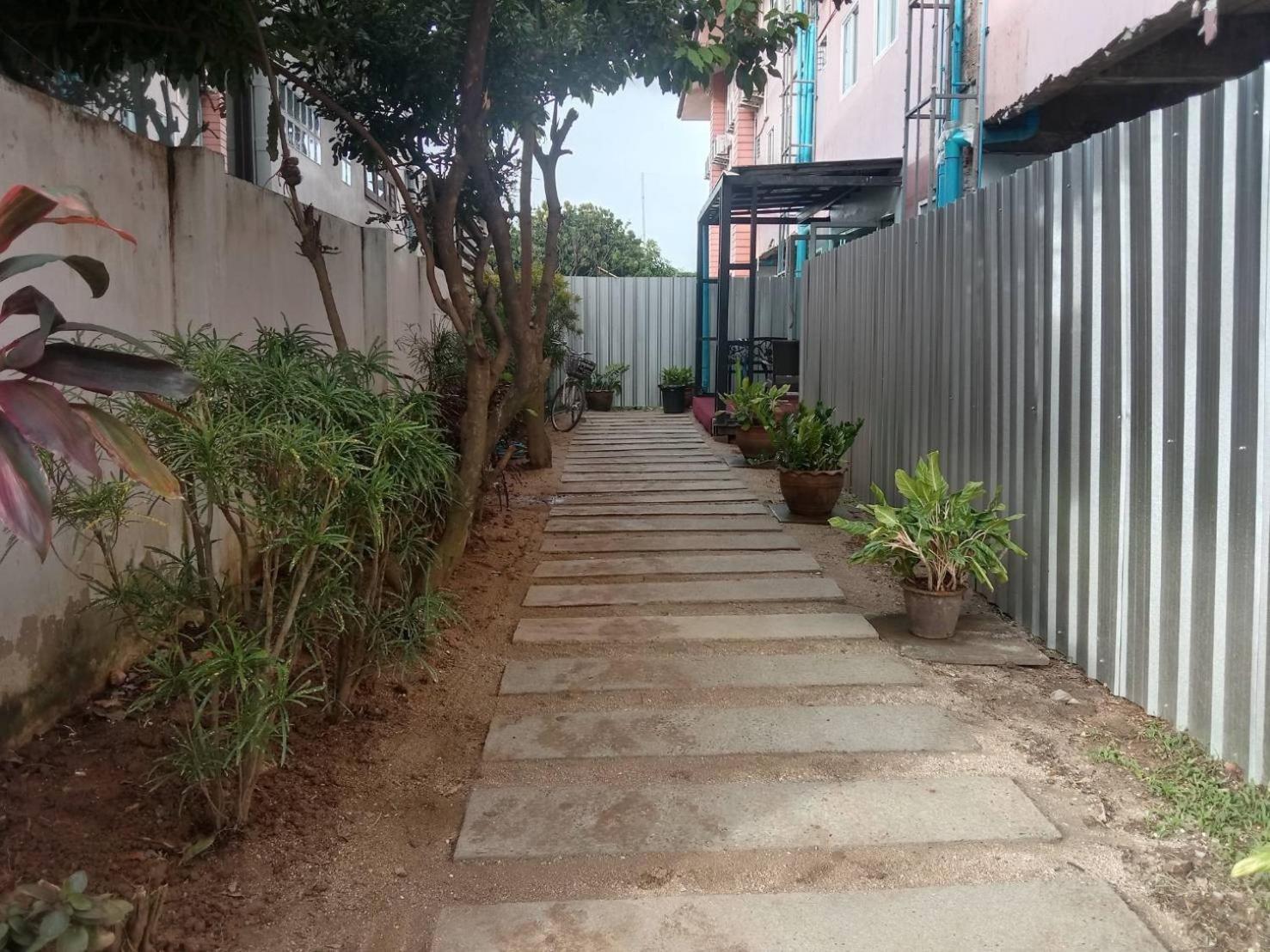 Khunyuw Hotel Fang Zewnętrze zdjęcie